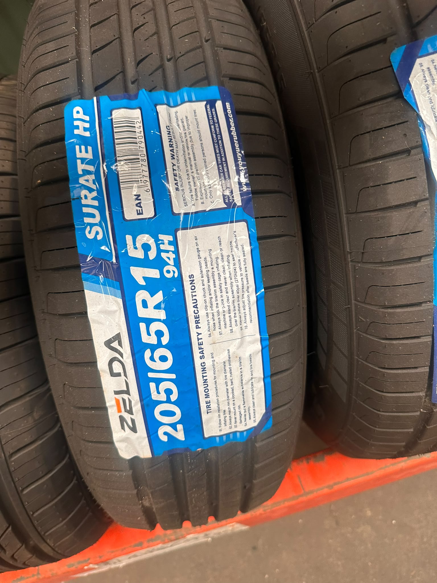 ZELDA 205/65R15 94H SURATE HP