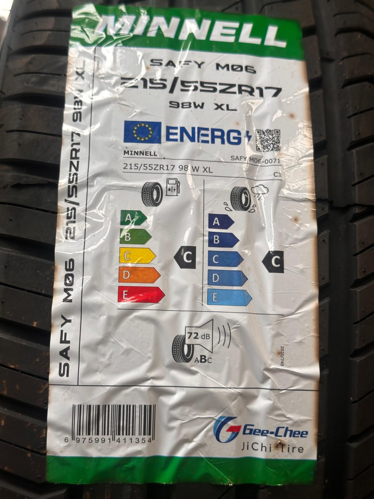 MINNEL 215/55R17 MO6 98W XL
