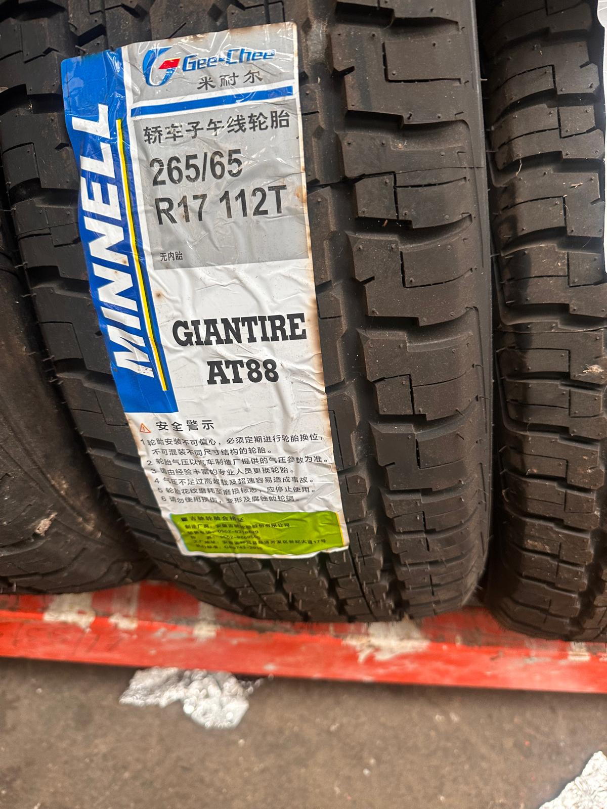 MINNEL 265/65R17 112T GIANTIRE AT88